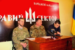 Боєць "Правого сектору" в Тернополі: “Згідно з законодавством ми є злочинці”
