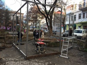 У Тернополі «під носом» міліції знову намагались побудувати кіоск