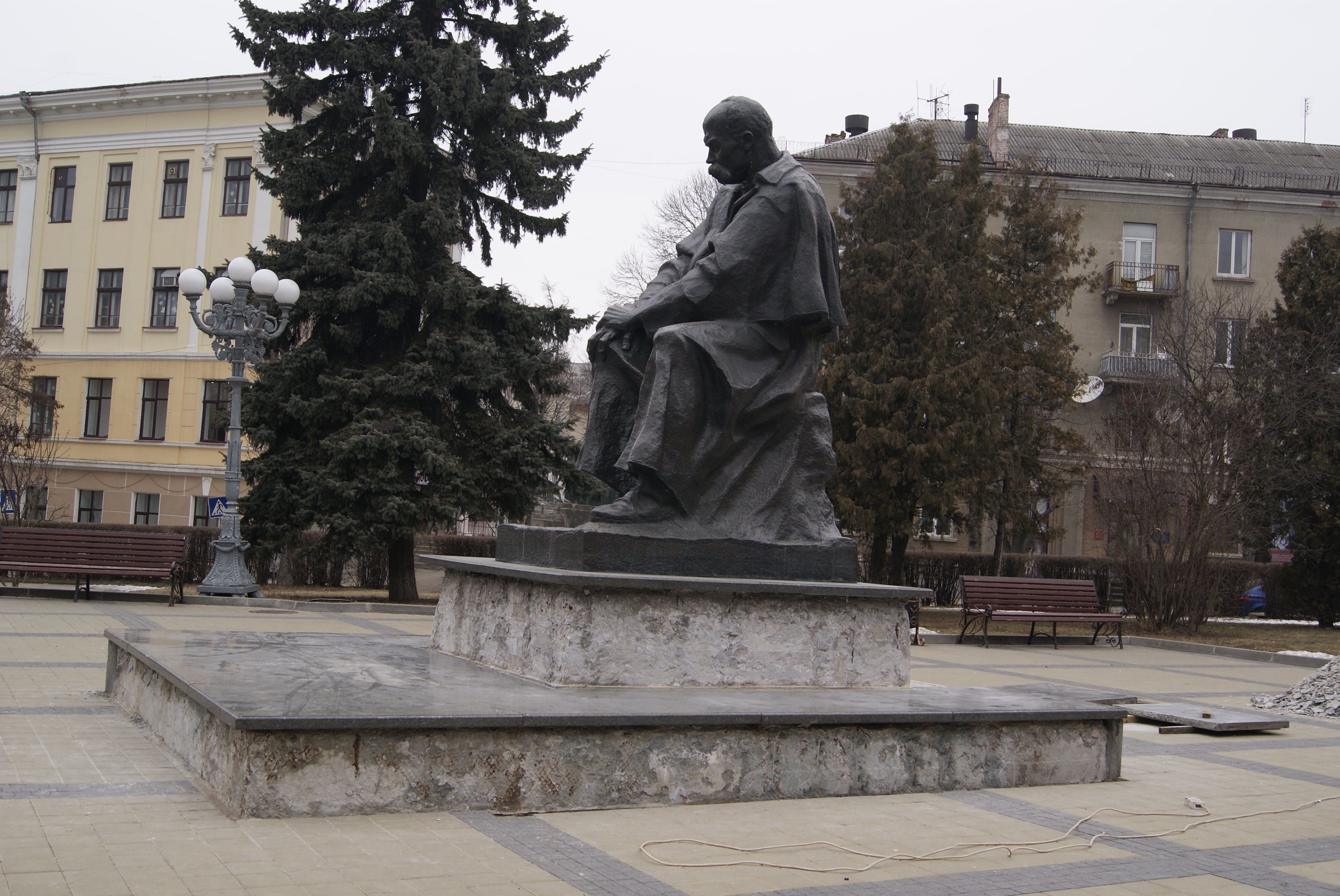 У Тернополі відремонтують пам’ятник Тарасові Шевченку