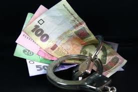 Тернопільський міліціонер попався на хабарі у 4000 гривень